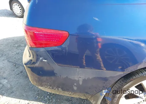 2005 Honda Accord 2.4 Dx z USA, uszkodzony, nr VIN 1HGCM56125A102949